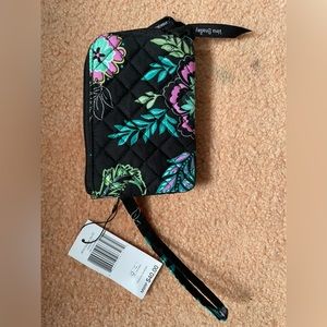 Vera Bradley Island Garden pattern wristlet